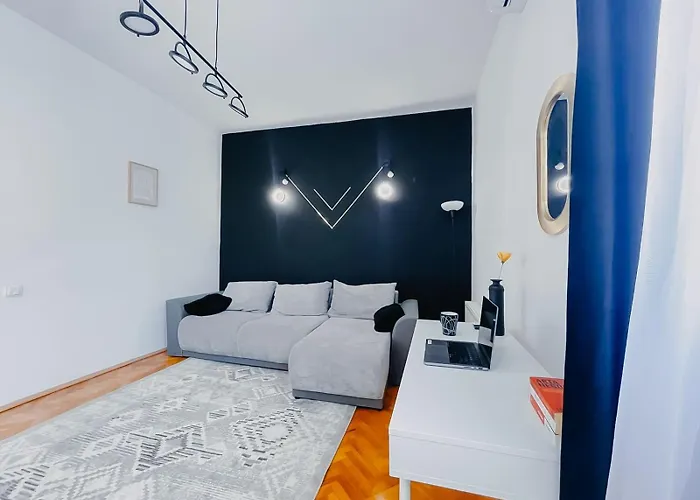 Relax & Work In Cozy Flat W Netflix & Wi-fi Apartament *