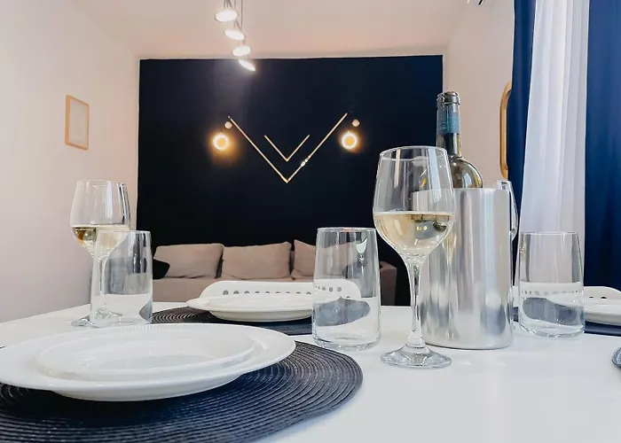 Relax & Work In Cozy Flat W Netflix & Wi-fi * Cluj-Napoca